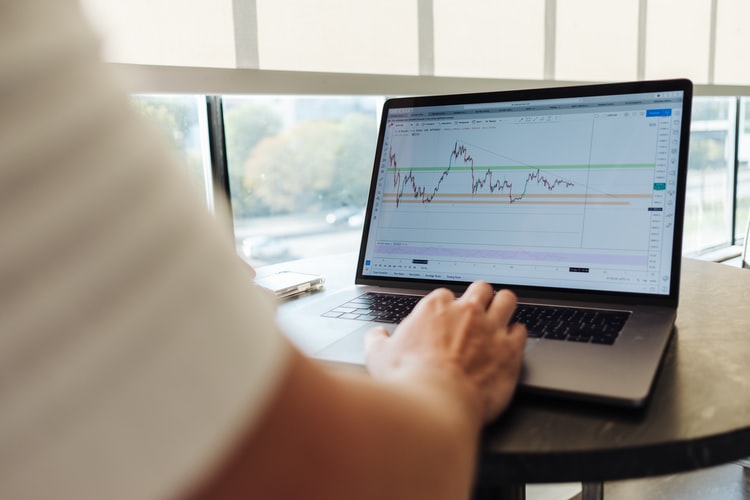 Stocks vs. Indices Trading - The Key Considerations