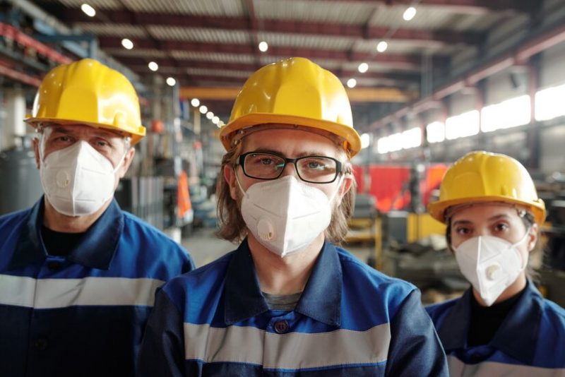How To Motivate Your Employees To Wear Appropriate PPE?