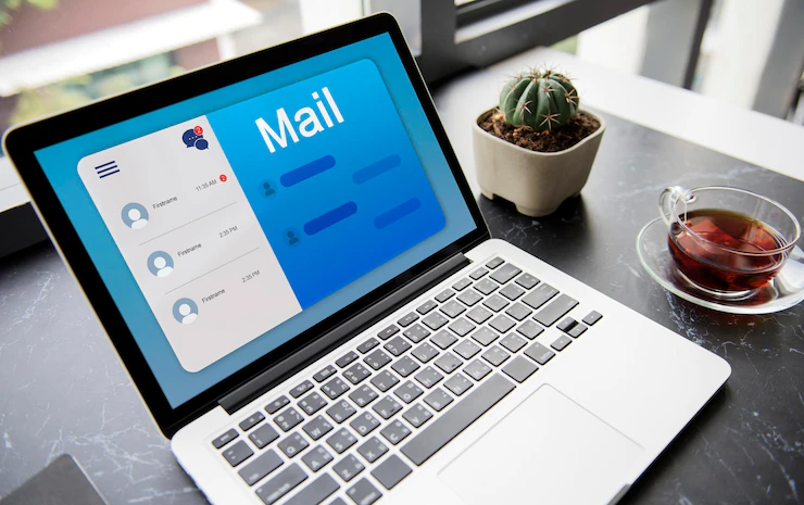 Personalize your email
