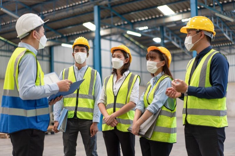 How To Motivate Your Employees To Wear Appropriate PPE?