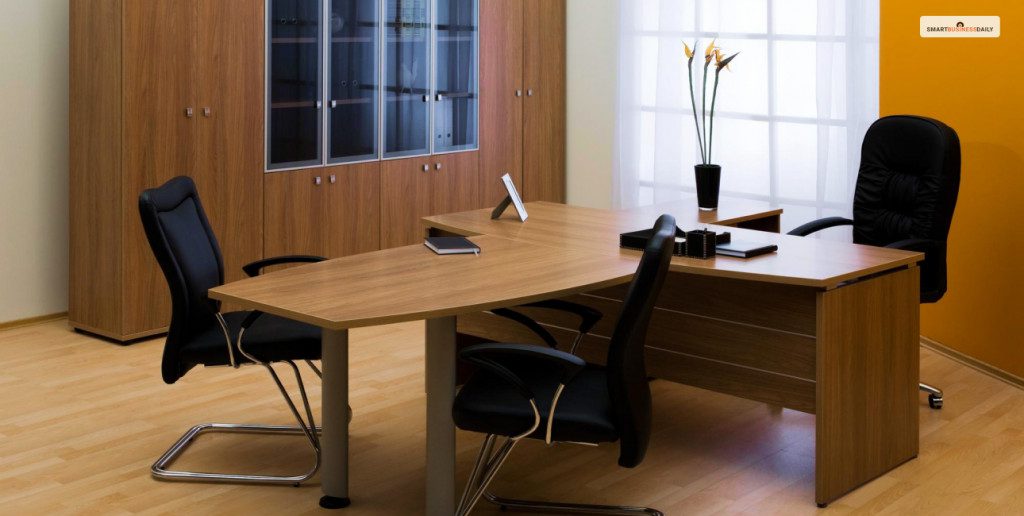Top 10 Office Desks To Modernize Your Workspace