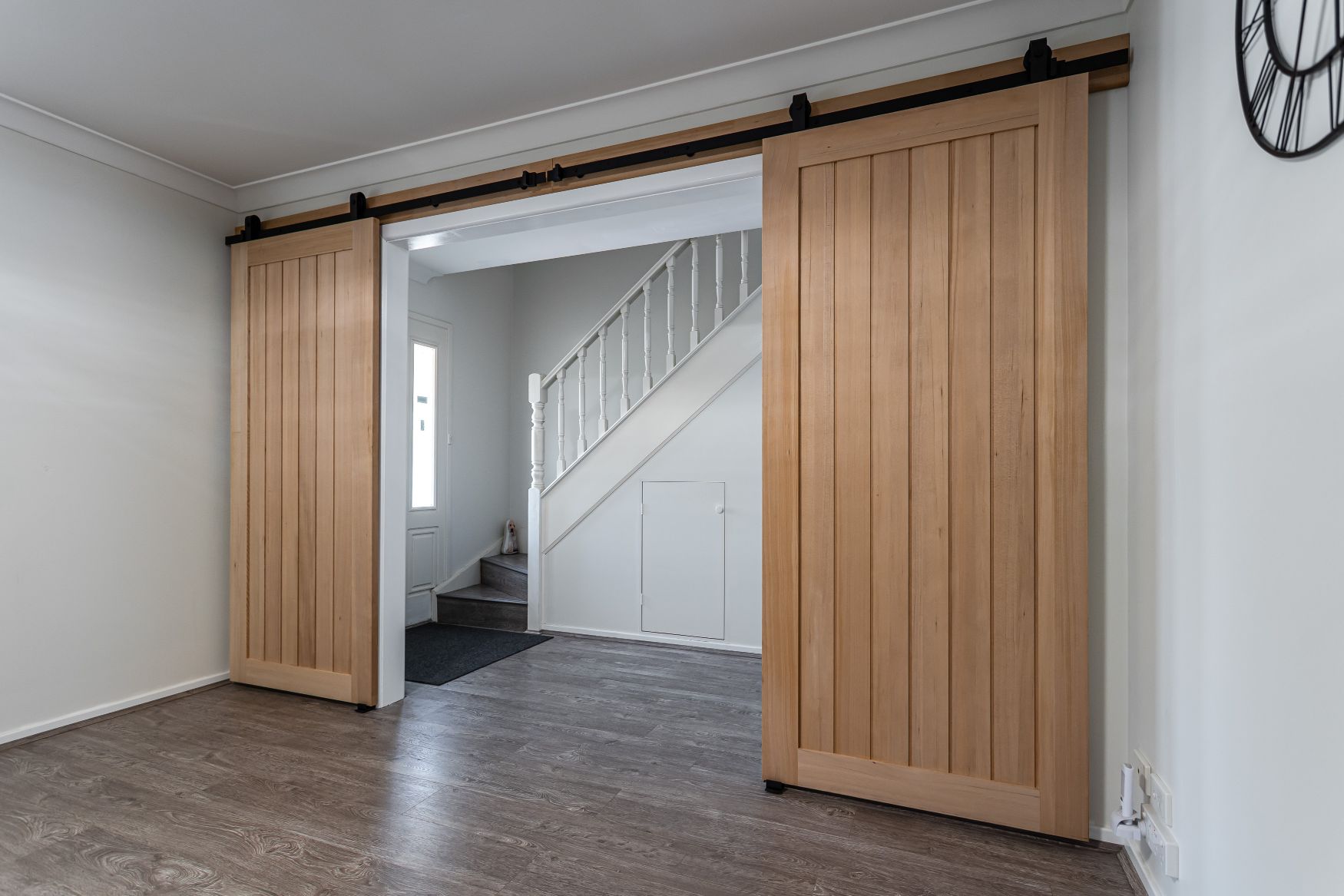 Make A Barn Door More Private