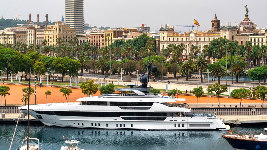 Luxury Super Yacht Charter In Sydney