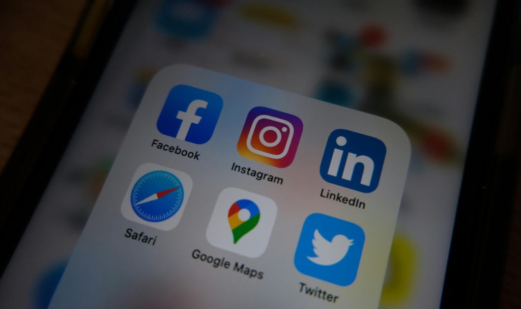 Use LinkedIn’s Follower Analytics