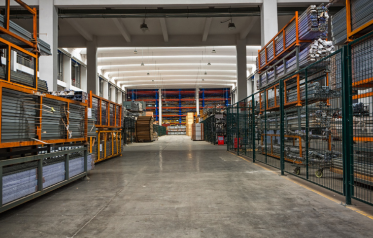 Drive-through machinery shed