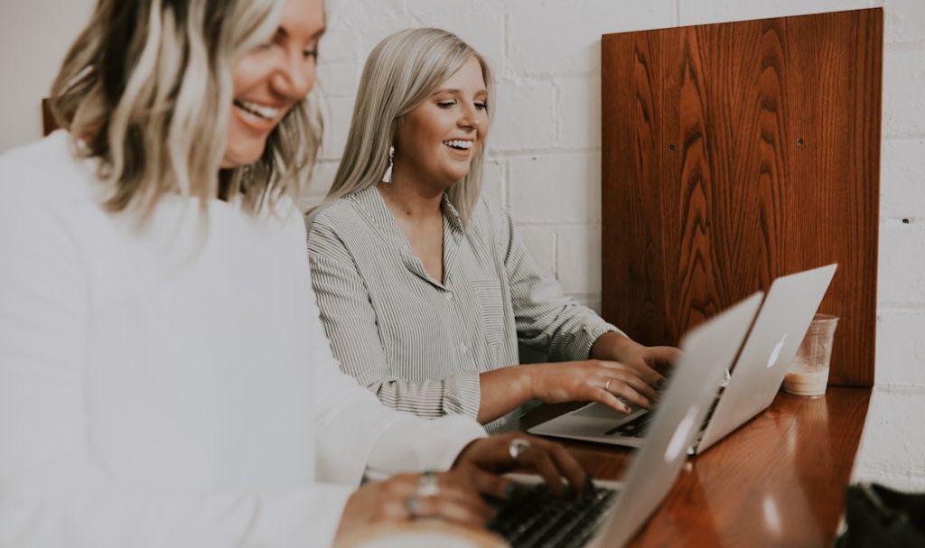 Nonprofit volunteers use faxing software to streamline their administrative tasks and enjoy increased efficiency.