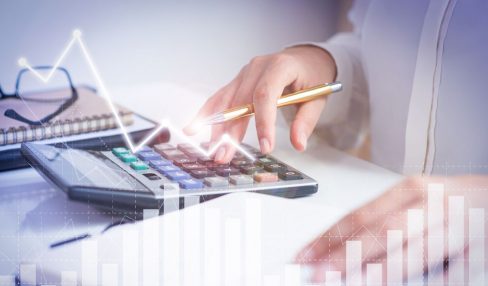 What happens when you file GST late