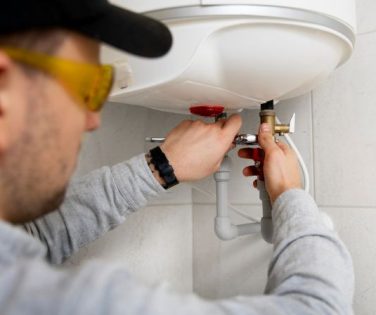 Reasons Why a Geyser Is Still a Must-Have in Indian Homes