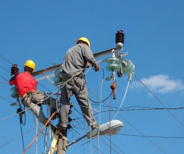 commercial electricity company