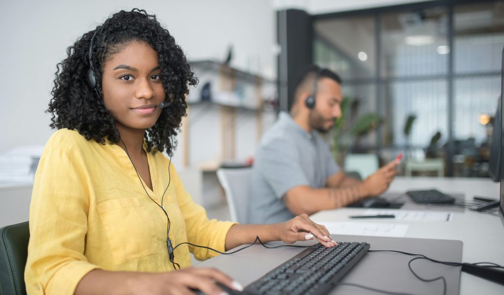 IT helpdesk features for banking