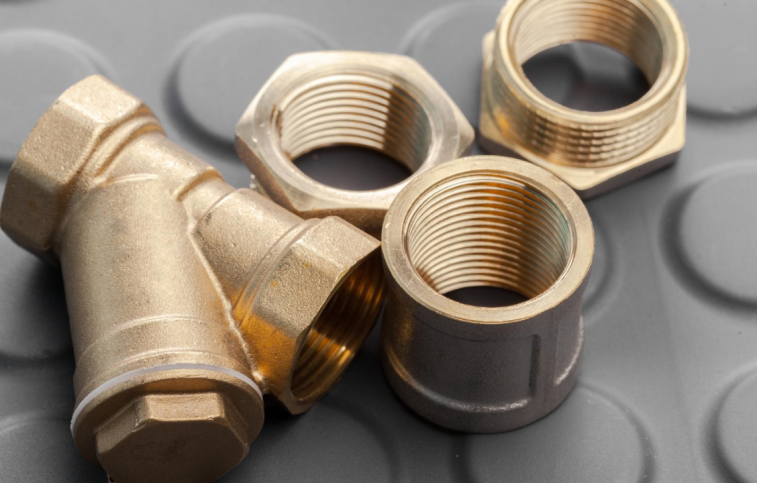 Stainless Steel vs Brass Fittings