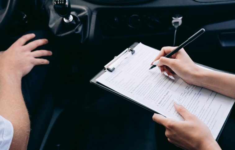 difference between comprehensive and bumper to bumper insurance