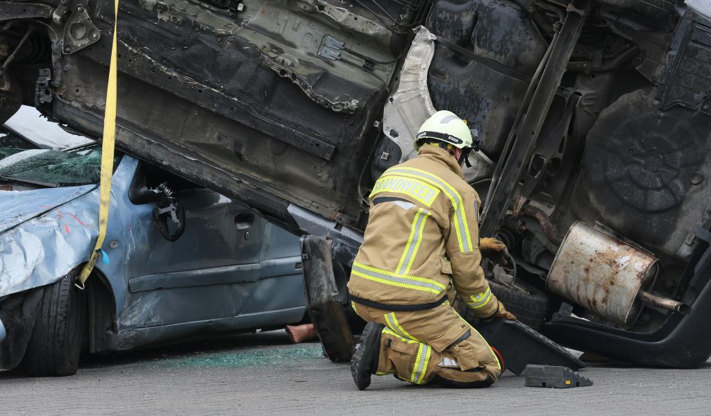 car accident claim vs lawsuit